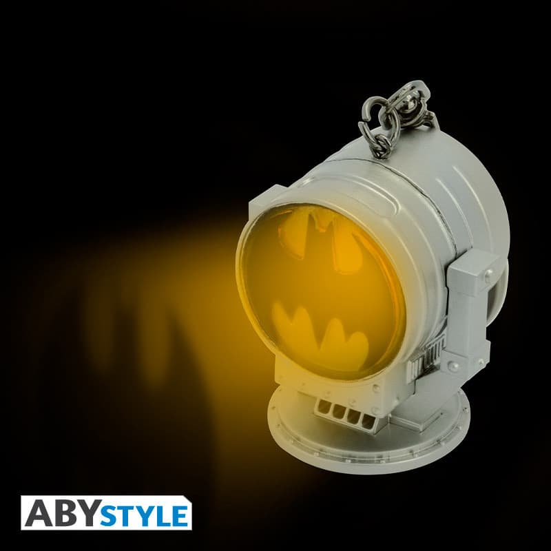 Bat-Signal Premium 3D Keychain w/ Light