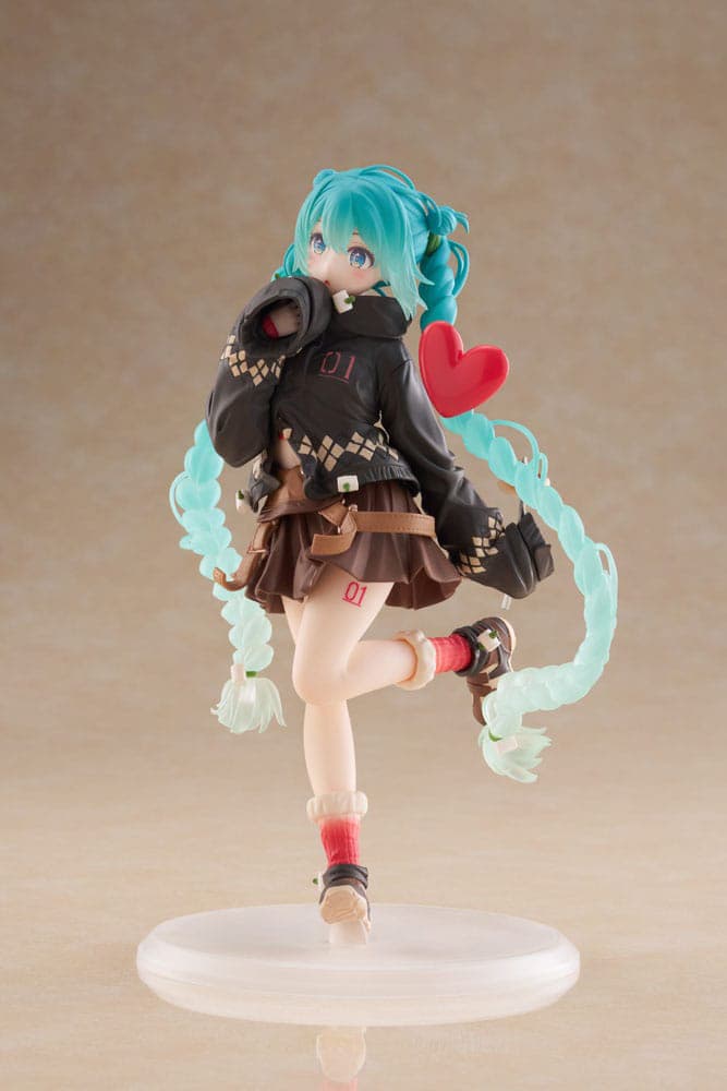Hatsune Miku Outdoor Spring Fashion Ver. PVC Statue 18 cm