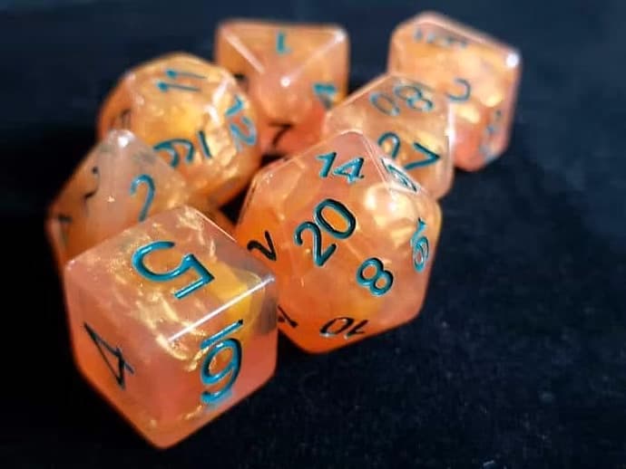Wild berry tea set of 7 dice