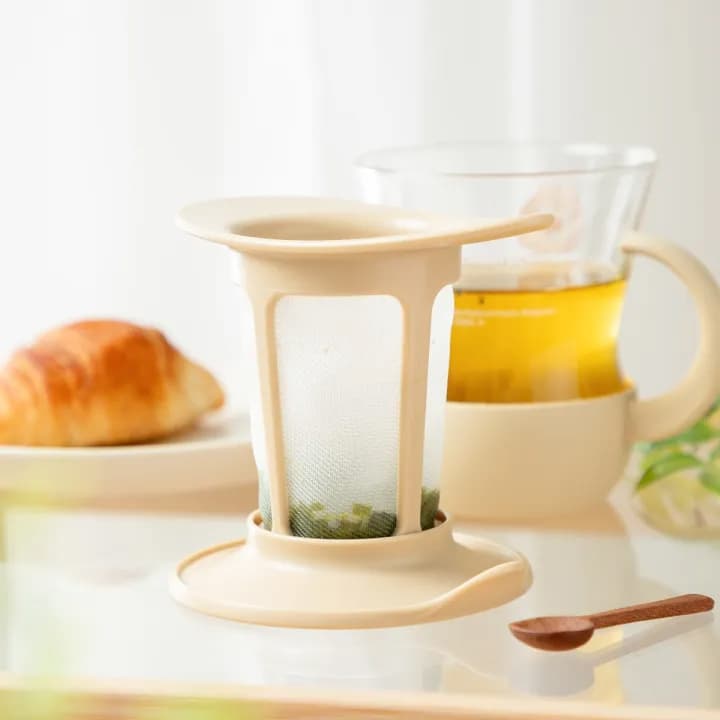 Kiki’s Delivery Service Teacup w/ Infuser
