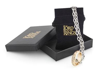 The One Ring with chain Noble Collection