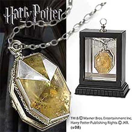 Replica 1/1 The Locket from the Cave