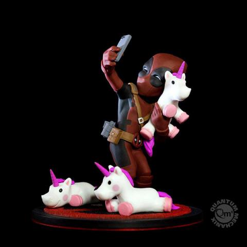 Deadpool #Unicornselfie Q-Fig Diorama Figure