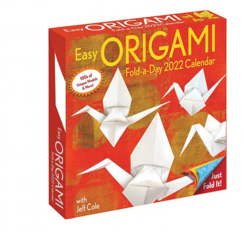 Easy Origami Fold-a-Day 2022 Calendar