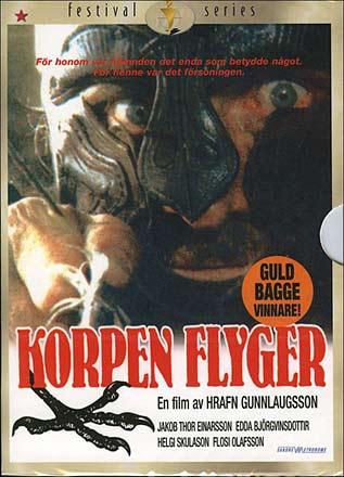 Korpen flyger