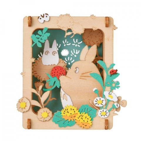 Paper Theater Wood Style: Strawberry Picking PT-W16