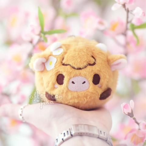 Keychain: Daisy the Highland Cow Plush Keychain: Daisy the Highland Cow Plush