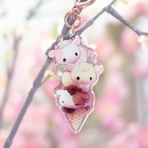 Keychain: Ice Cream Cowne