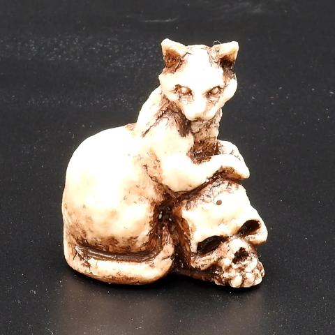 Lovecraftian Netsuke - Cat of Ulthar