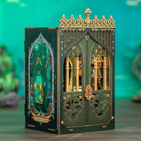 The Darkness Herbarium (Book Nook)