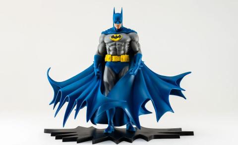 Batman Classic Version PX PVC Statue 27 cm