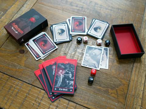 Infaernum: Divination Set (Dice and Cards) Infaernum: Divination Set (Dice and Cards)