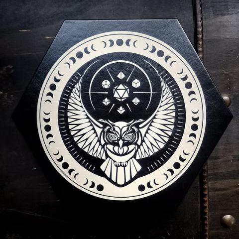 Dice tray: Faux leather - Owl