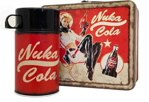 Nuka Cola Weathered Lunchbox & Flask
