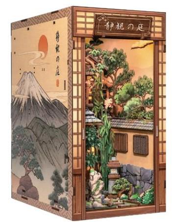 Serene Courtyard (Book Nook)