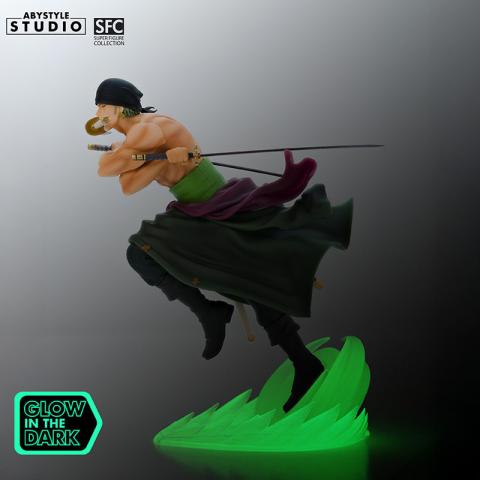 Zoro PVC Figurine 18 cm (Glow-in-the-Dark Edition)