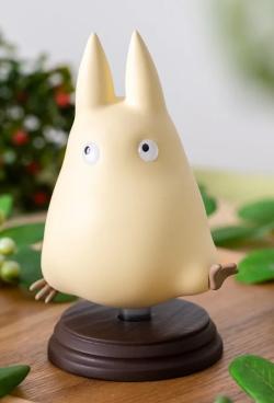 Small Totoro Running Pocket Statue 11 cm