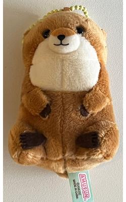Otter Plush Mini Hanger: Sitting Comfy Warm Brown