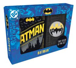 DC Comics: Batman Tiny Book and Pin Set