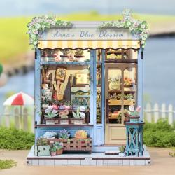 Anna's Blue Blossom (Miniature/Book Nook)